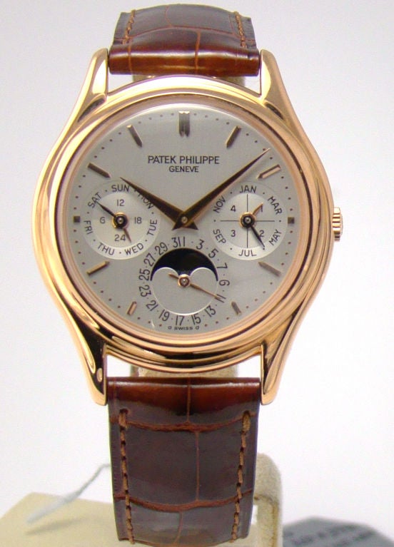 Rose Gold Ref. #3940 Perpetual Calenders by Patek Philippe - One of last Ref. #3940, Box & Papers, c2005, original retail $59,500, like new condition