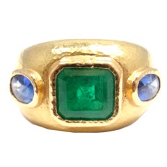 ELIZABETH LOCKE Emerald & Two Sapphire Yellow Gold Ring