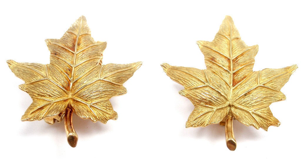 TIFFANY & CO Textured Leaf Yellow Gold Earrings 1