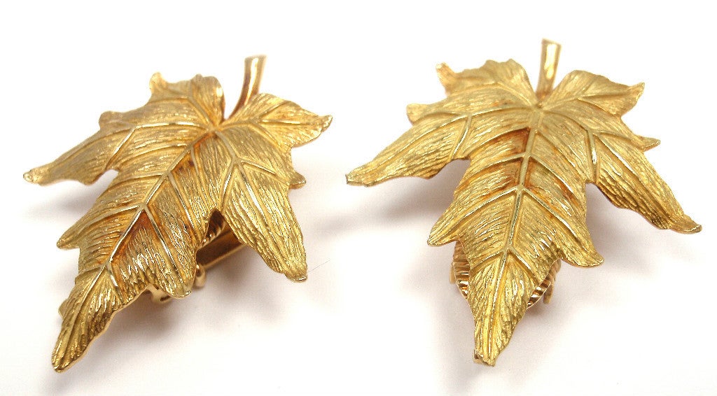 TIFFANY & CO Textured Leaf Yellow Gold Earrings 3