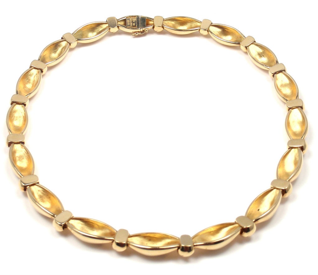 VAN CLEEF & ARPELS Yellow Gold Choker Necklace 1