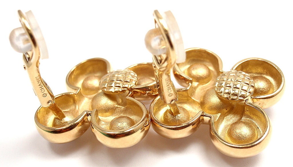 CHANEL Pearl Yellow Gold Earrings 2