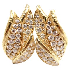 PIAGET 2CT Diamond Leaf Yellow Gold Earrings