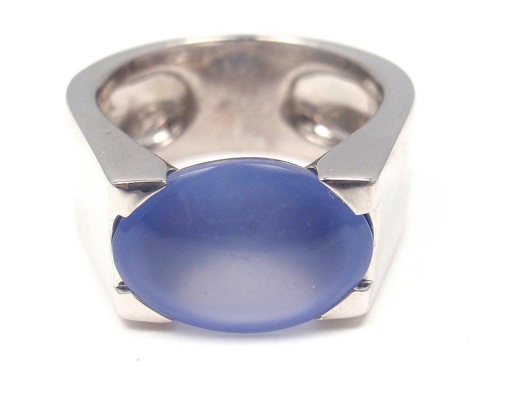 18k White Gold Large Chalcedony Ring by Cartier. Circa 1999. With one Chalcedony stone: 14 x 5mm. This beautiful ring comes with an original Cartier box. 

Details: 
Ring Size: 7 (US), 54 (European). Resize available & free of charge
Weight: