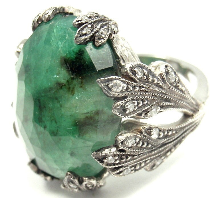 Cathy Waterman Large Emerald Diamond Platinum Ring In New Condition In Holland, PA