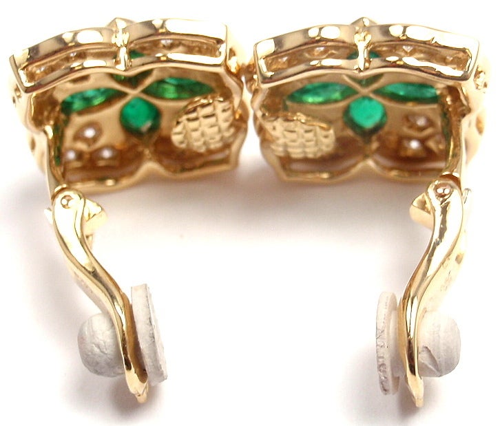CHRISTIAN DIOR Flower Diamond & Emerald Yellow Gold Earrings In New Condition In Holland, PA