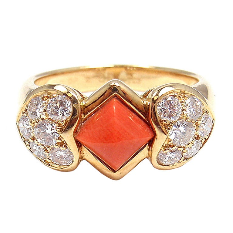 CHRISTIAN DIOR Diamond Heart Coral Yellow Gold Ring