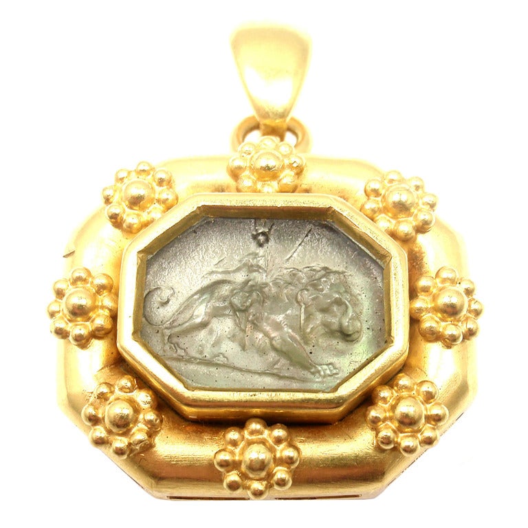 ELIZABETH LOCKE Venetian Glass Intaglio Yellow Gold Brooch Pendant