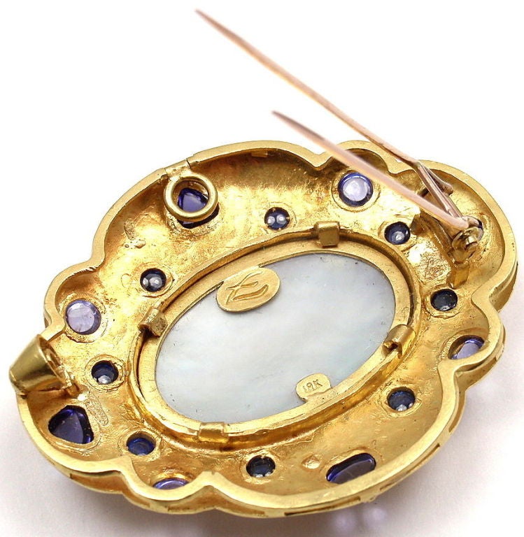 Women's Elizabeth Locke Venetian Glass Intaglio Iolite Yellow Gold Pin Brooch