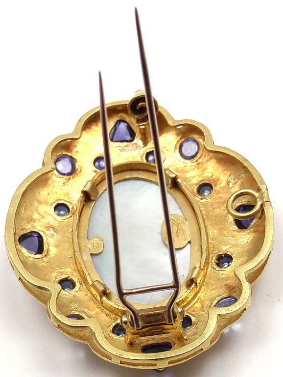 Elizabeth Locke Venetian Glass Intaglio Iolite Yellow Gold Pin Brooch 1