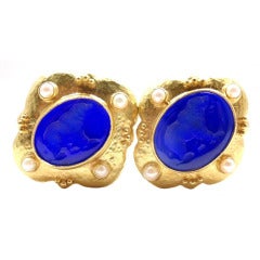 Vintage Elizabeth Locke Venetian Glass Intaglio Pearl Yellow Gold Earrings