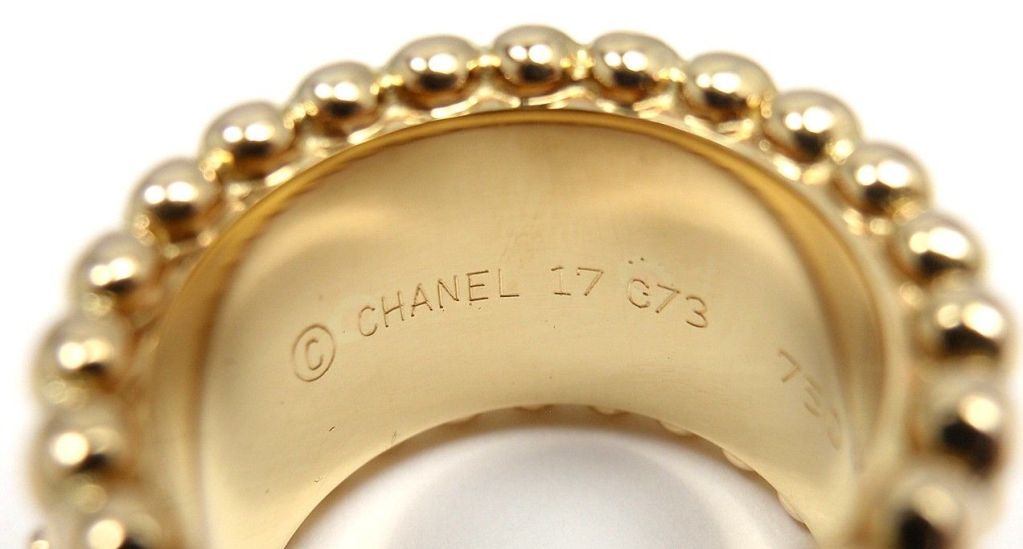 CHANEL Pearl Clover Camellia Yellow Gold Ring 2
