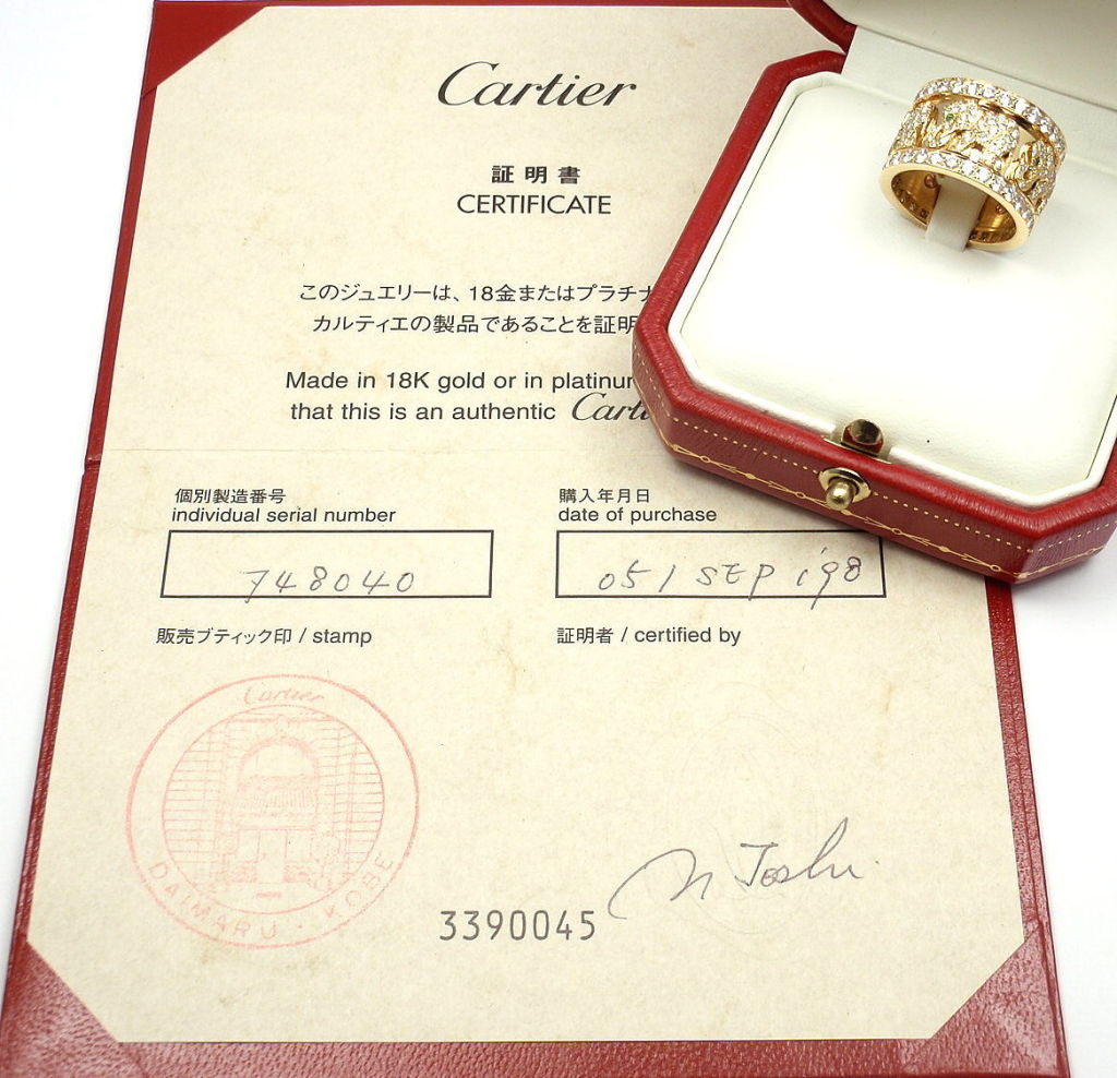 CARTIER Emerald Diamond Yellow Gold Elephant Ring In New Condition In Holland, PA