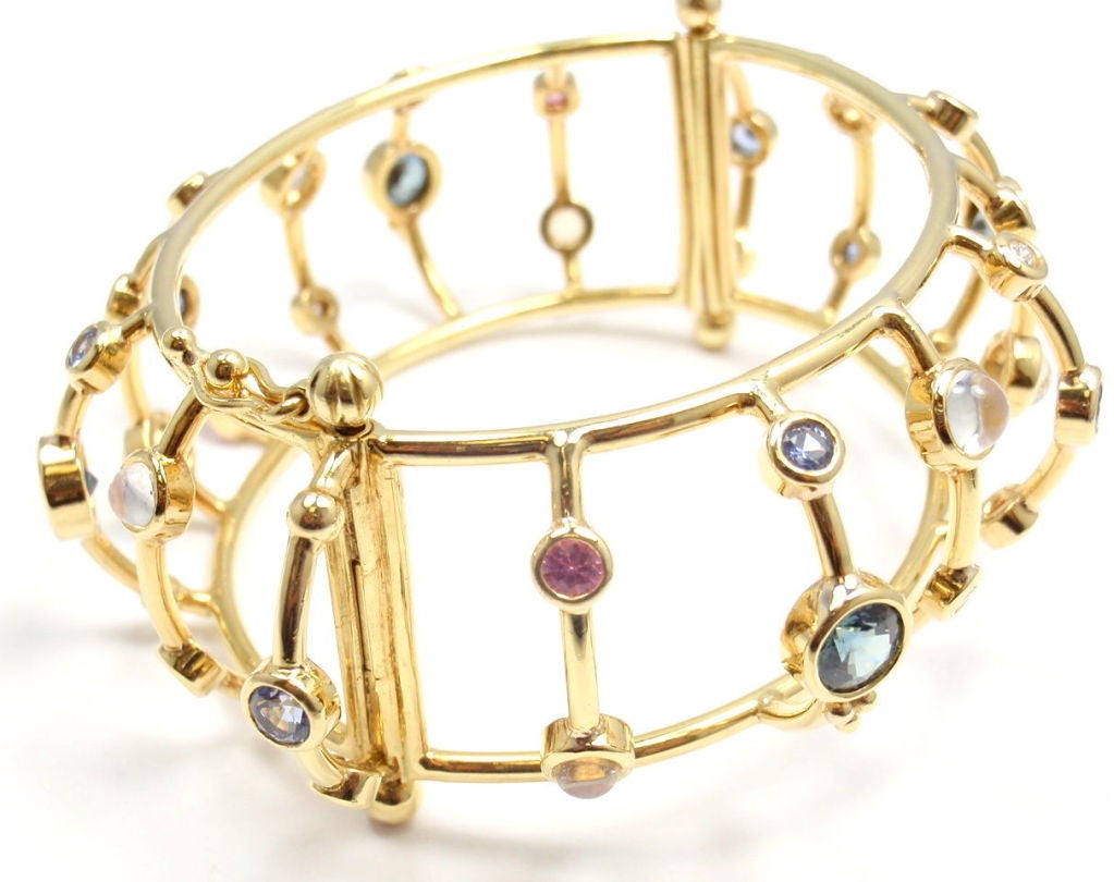 TEMPLE ST. CLAIR Crystal Moonstone Sapphire Diamond Gold Bangle Bracelet In New Condition In Holland, PA