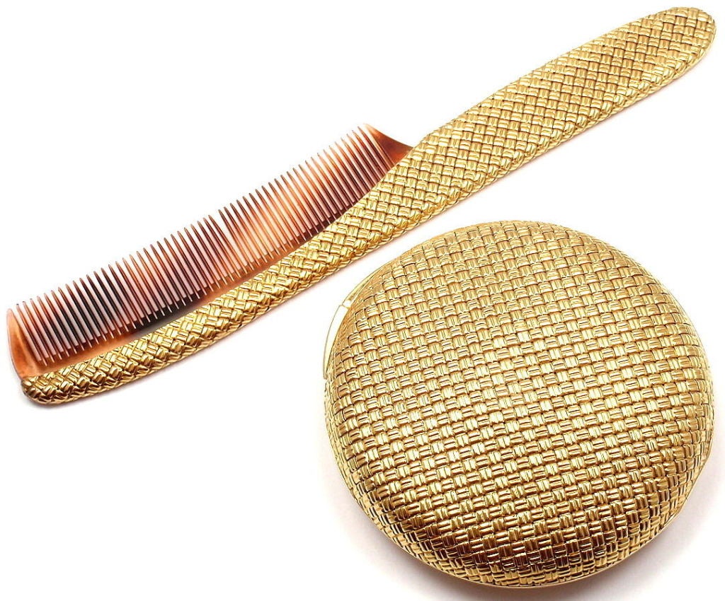 Van Cleef & Arpels Basket Weave Yellow Gold Compact And Comb Set 3