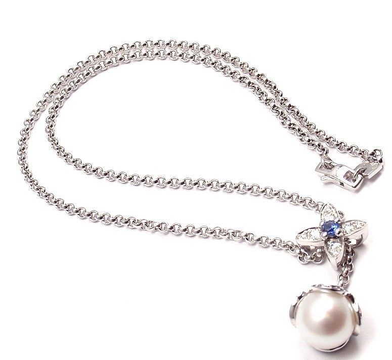 Louis Vuitton Collier Pearl Diamond Sapphire White Gold Necklace at 1stdibs