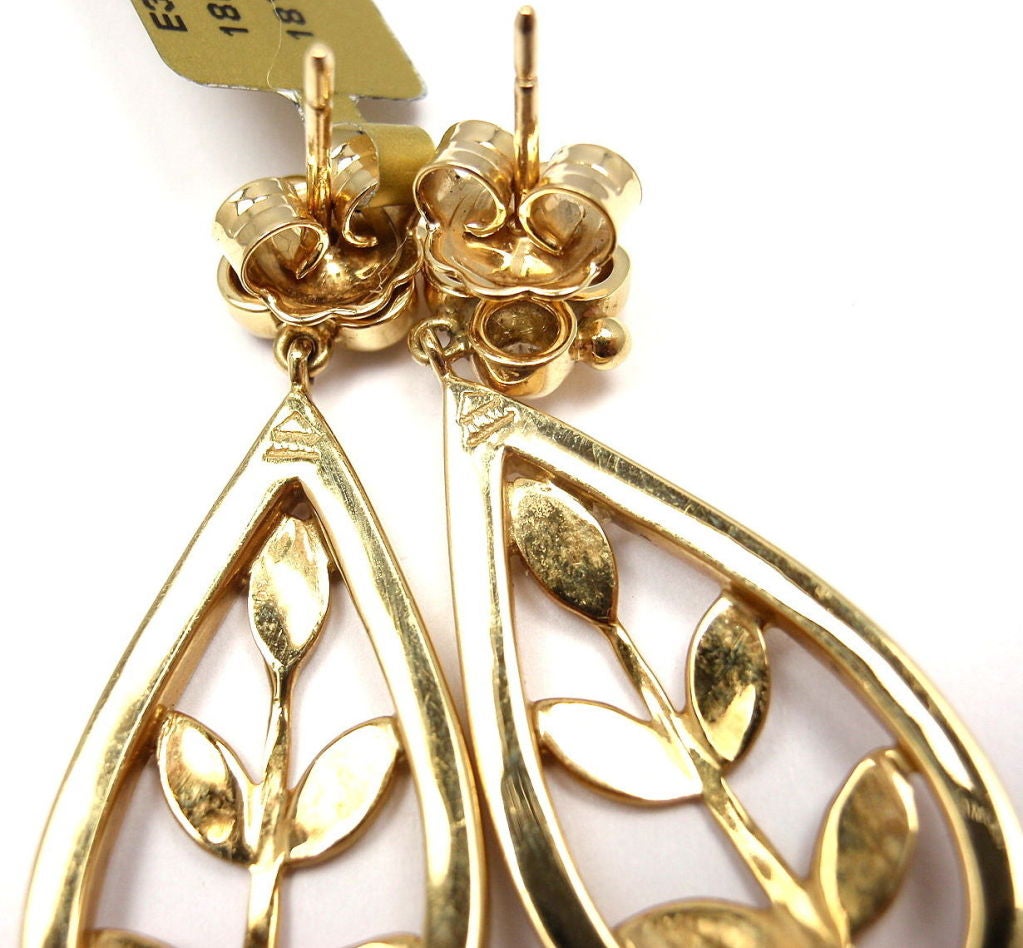 Temple St. Clair Vine Drop Diamond Yellow Gold Earrings In New Condition In Holland, PA
