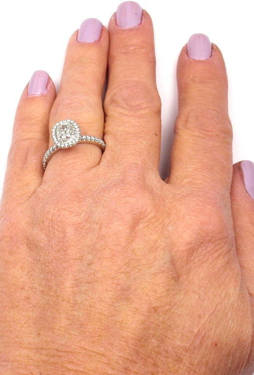 DEBEERS Aura Solitaire Diamond Platinum Engagement Ring 1