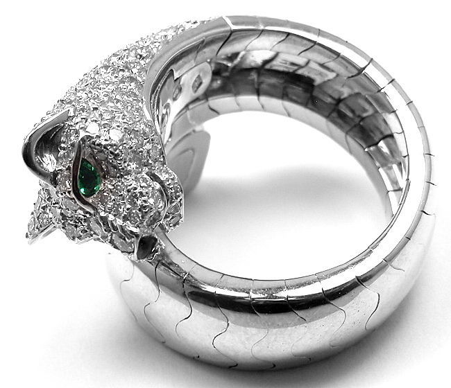 Cartier Diamond Emerald Onyx White Gold Panther Ring In New Condition In Holland, PA