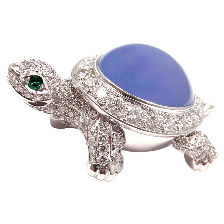 Cartier Turtle Chalcedony Emerald Diamond White Gold Pin Brooch