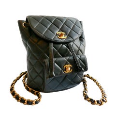 Vintage CHANEL PARIS 1990's Black leather quilted back pack
