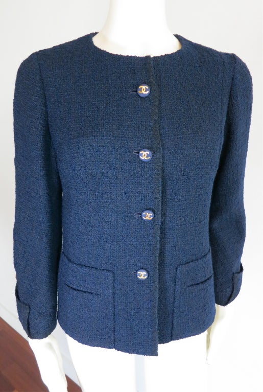 Vintage CHANEL PARIS 1980's Navy & black selvedge boucle jacket