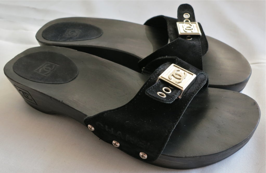 Women's CHANEL Logo front suede & wood clog sandals