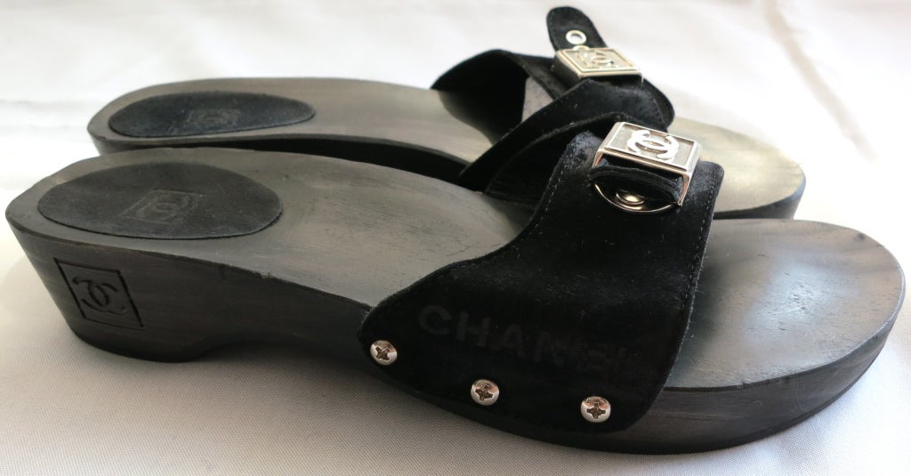 CHANEL Logo front suede & wood clog sandals 1