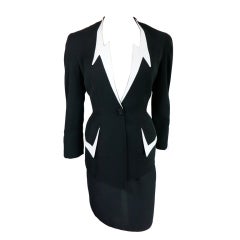 Vintage THIERRY MUGLER Black & white thunderbolt skirt suit