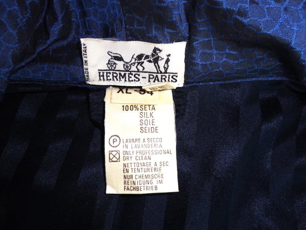 HERMÉS PARIS sapphire blue silk velvet embroidered men's robe 7