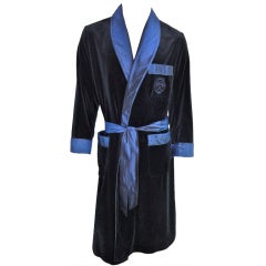Retro HERMÉS PARIS sapphire blue silk velvet embroidered men's robe