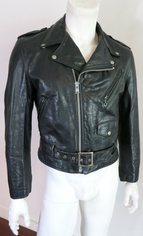Vintage SCHOTT BROS. 1980's Perfecto leather motorcycle jacket with diamond quilted lining