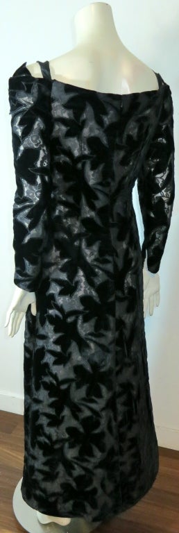 Vintage SCAASI black velvet & lace appliqué detail dress 1