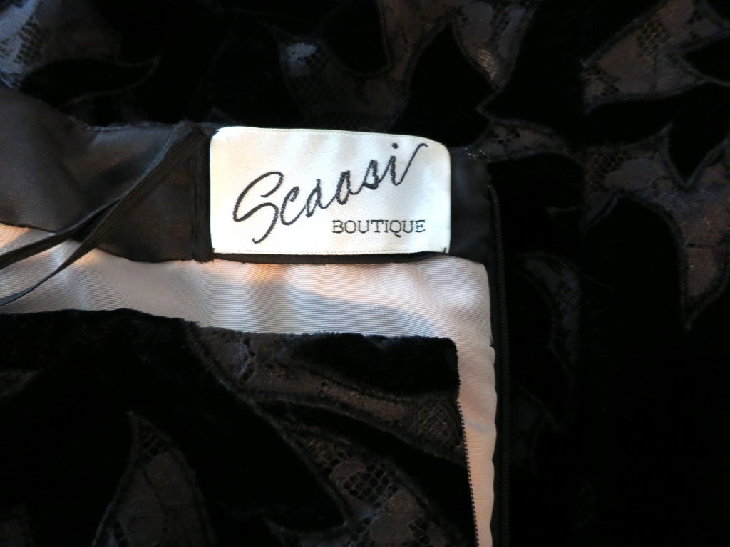 Vintage SCAASI black velvet & lace appliqué detail dress 3