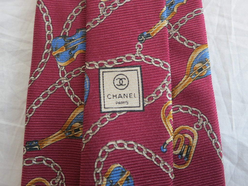 Vintage CHANEL Men's 1980's musical chain silk tie 3