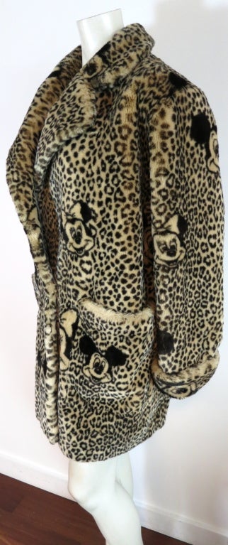1992 Mini & Mickey Mouse cheetah print faux fur coat from France 3
