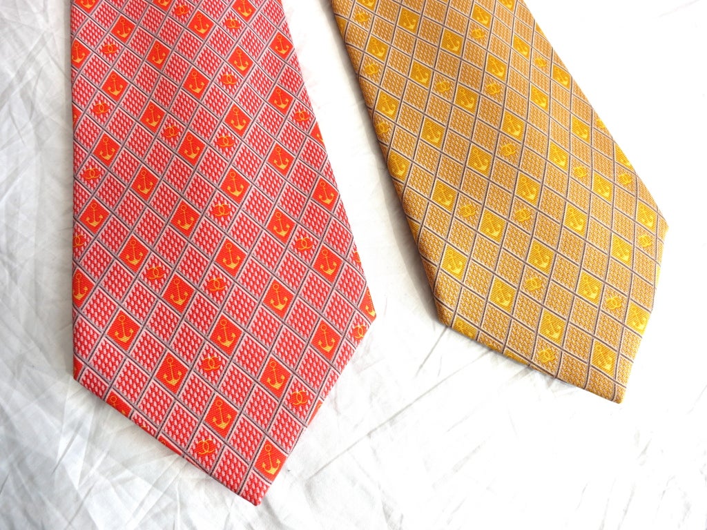 Unworn CHANEL PARIS set of 2 Citrus color anchor logo men's ties 1