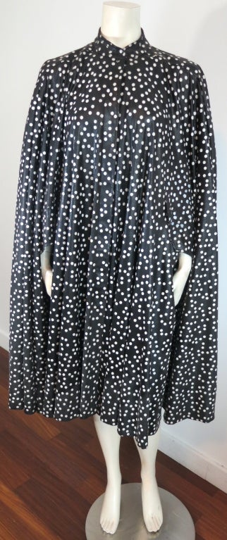 Women's Vintage PAULINE TRIGÉRE 1960's confetti printed rainwear cape