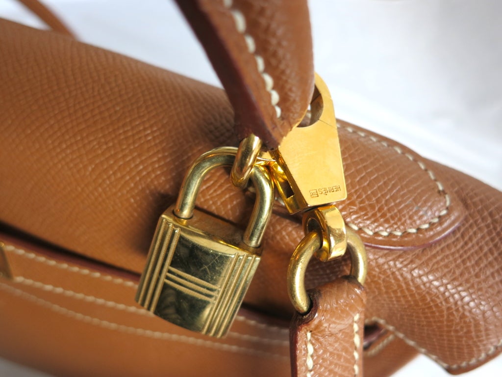 HERMES PARIS Kelly bag 32cm Tan leather gold hardware 4