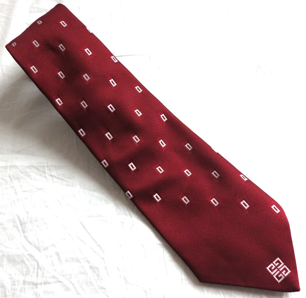 Vintage GIVENCHY 1970's burgundy silk geometric logo tie