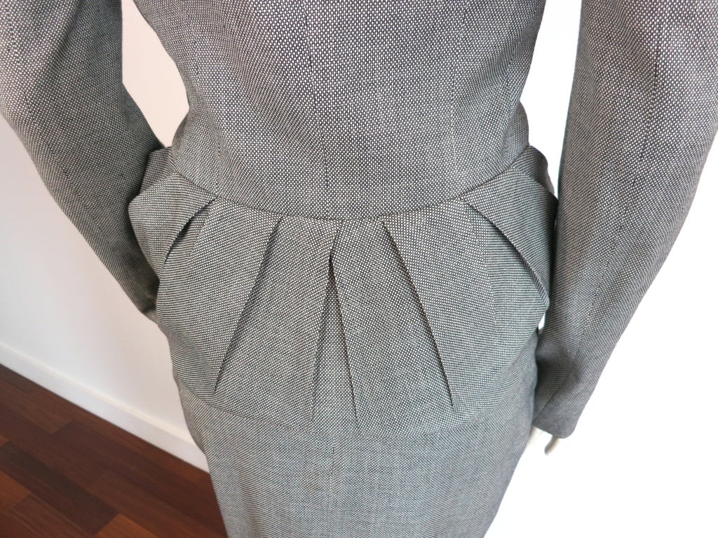 CHRISTIAN DIOR Gray birdseye wool skirt suit For Sale 5