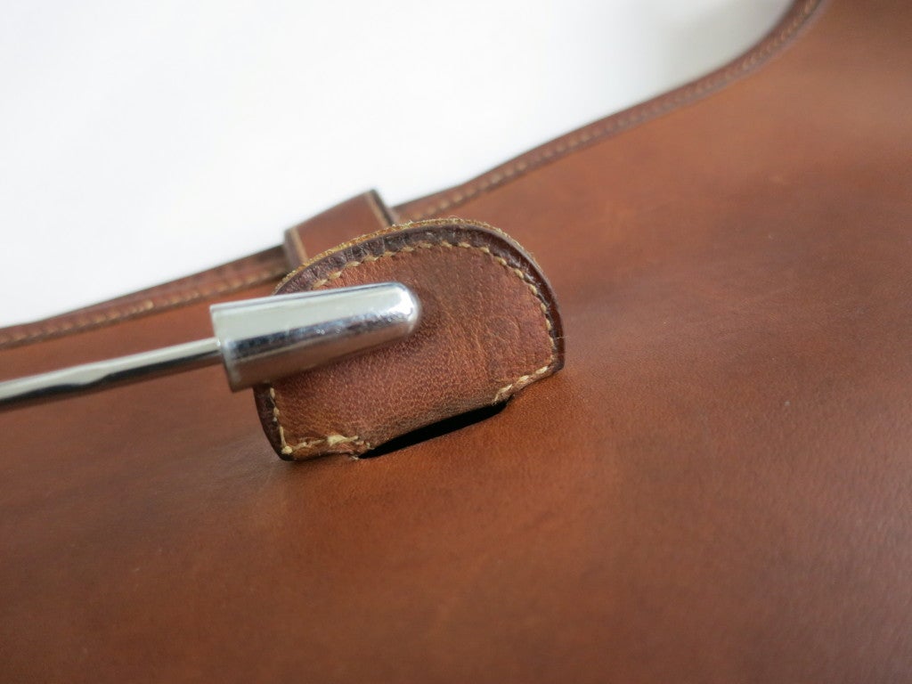 Vintage HERMÉS PARIS 1979 Evelyne Satteltasche aus braunem Leder 3