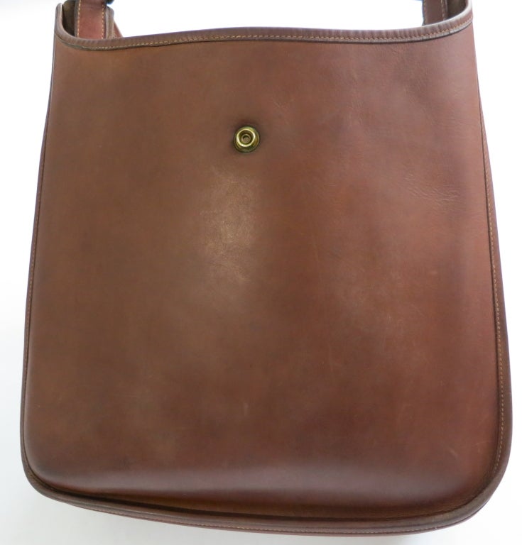 Vintage HERMÉS PARIS 1979 Evelyne Satteltasche aus braunem Leder 4