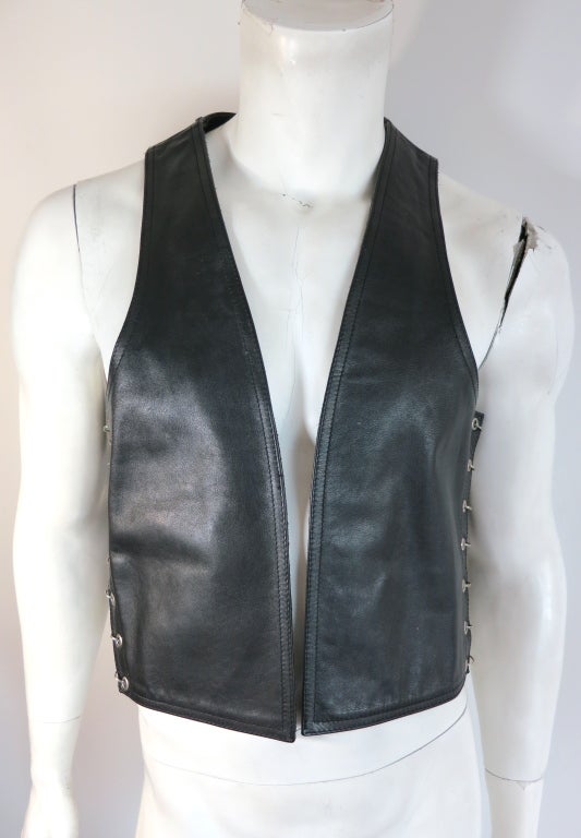 1990's RoB Men's black leather & chains fetish vest/waistcoat 3