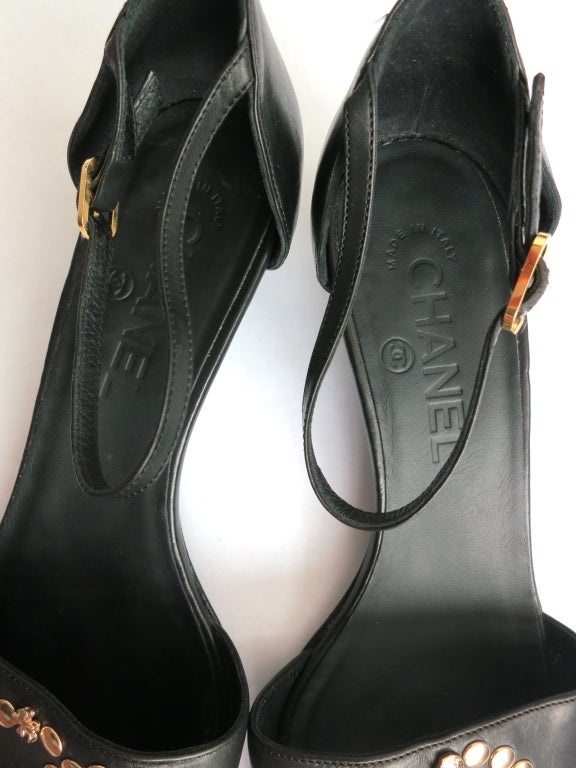 CHANEL PARIS Black leather nail head logo kitten heel sandals 5