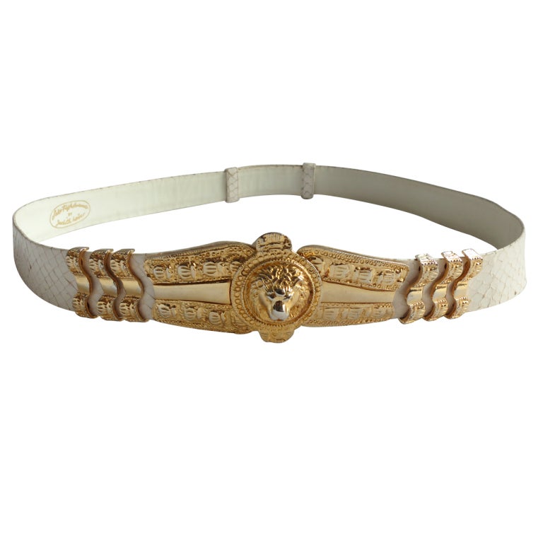 Vintage JUDITH LEIBER 1960's Lion medallion ivory snakeskin belt For Sale