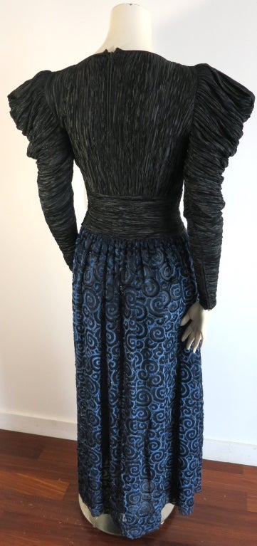 Vintage MARY MCFADDEN 1980's 'Marii' pleated swirl dress For Sale 1