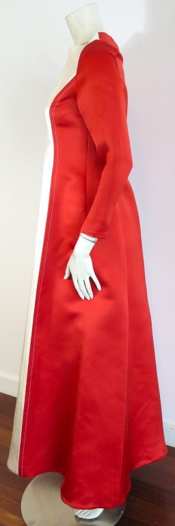 Vintage BILL BLASS 1970's Duchess silk satin gown For Sale 3