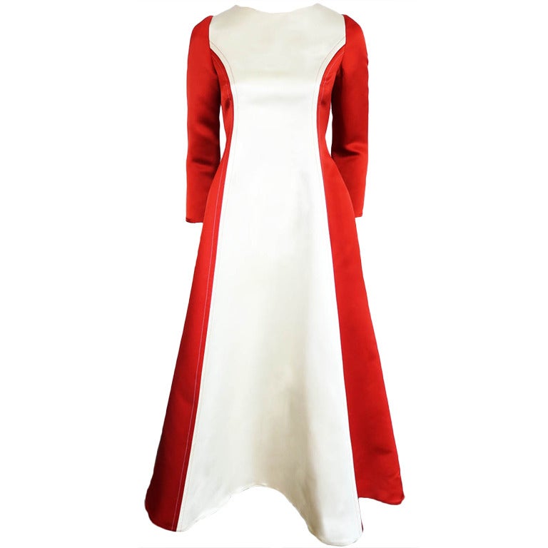 Vintage BILL BLASS 1970's Duchess silk satin gown For Sale