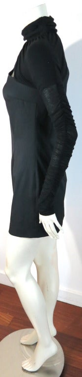 New PIERRE BALMAIN Woven & knit combo LBD In New Condition For Sale In Newport Beach, CA